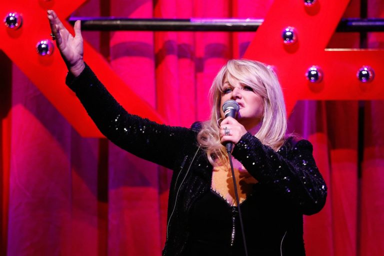 Total Eclipse of the Heart, una delle canzoni anni 80 più conosciute di sempre Total Eclipse of the Heart