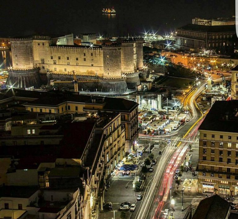 Cronache di Napoli