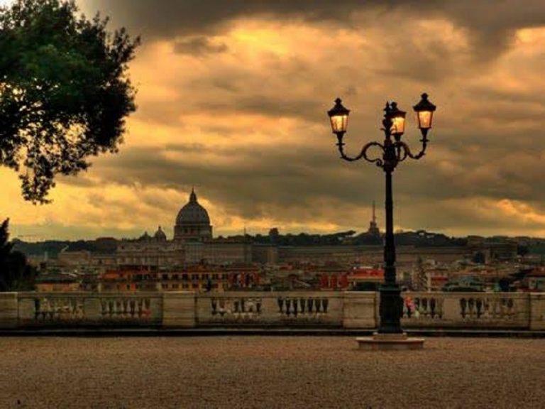 Roma, 13enne molestata da una gang: aveva difeso un amico bullizzato molestata
