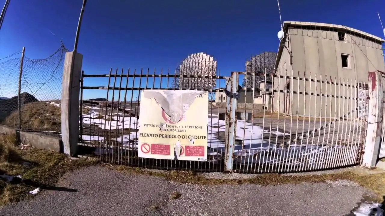 Ex-base militare Nato abbandonata sul Monte Grappa
