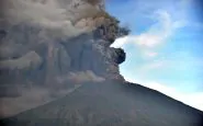 eruzione vulcano bali
