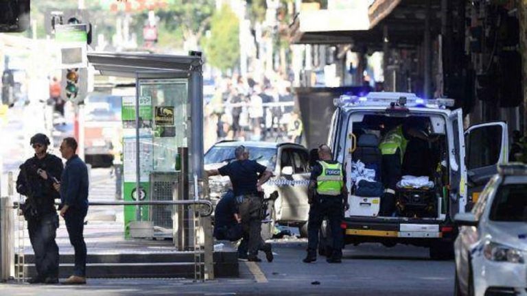 Melbourne auto sulla folla: tra i 18 feriti anche un italiano Melbourne