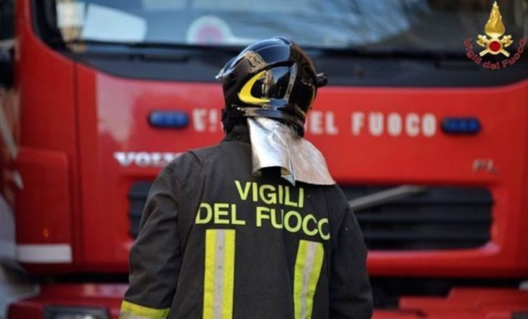 incendio mercato san severino incendio mercato san severino