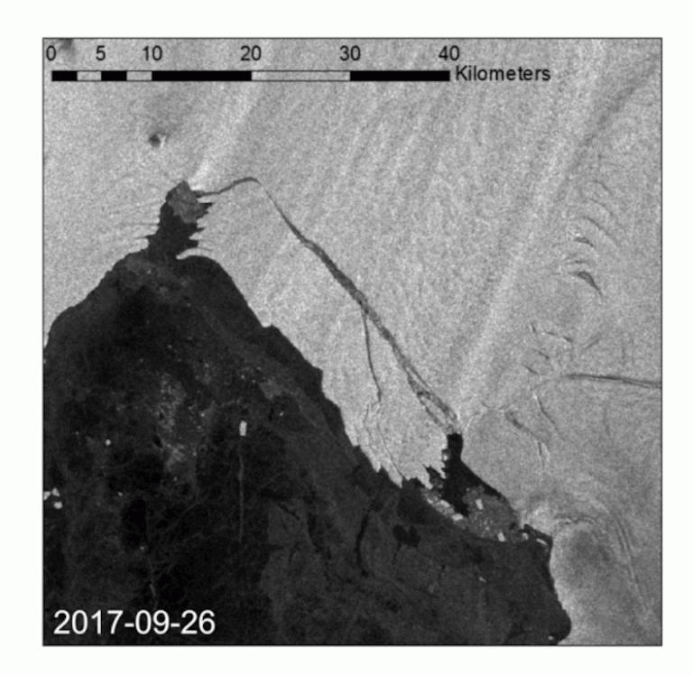 Antartide, si stacca un iceberg grande 4 volte Manhattan iceberg