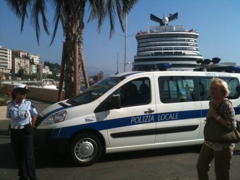 polizia Savona povertà