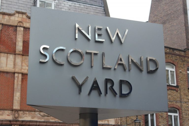Londra