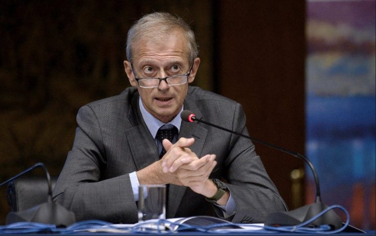 Inchiesta sul Salone del Libro di Torino, indagato Piero Fassino Inchiesta sul Salone del Libro di Torino, indagato Piero Fassino