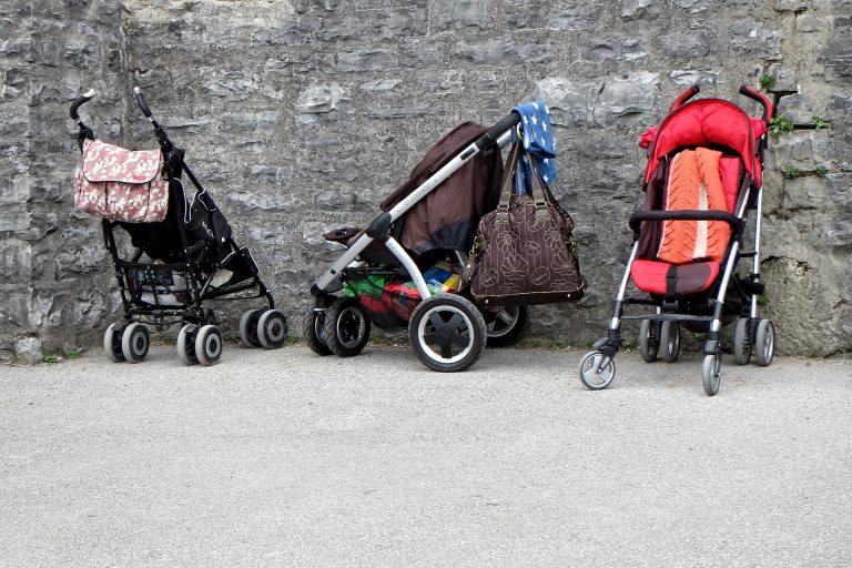 Passeggini ultraleggeri e compatti: le 5 offerte Passeggini ultraleggeri e compatti: le 5 offerte