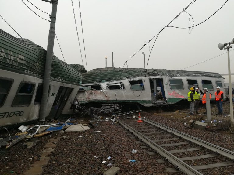 Treno deragliato