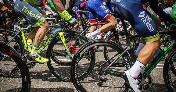 Doping tra i ciclisti dilettanti: arrestati dirigenti e farmacisti a Lucca Doping tra i ciclisti dilettanti: arrestati dirigenti e farmacisti a Lucca