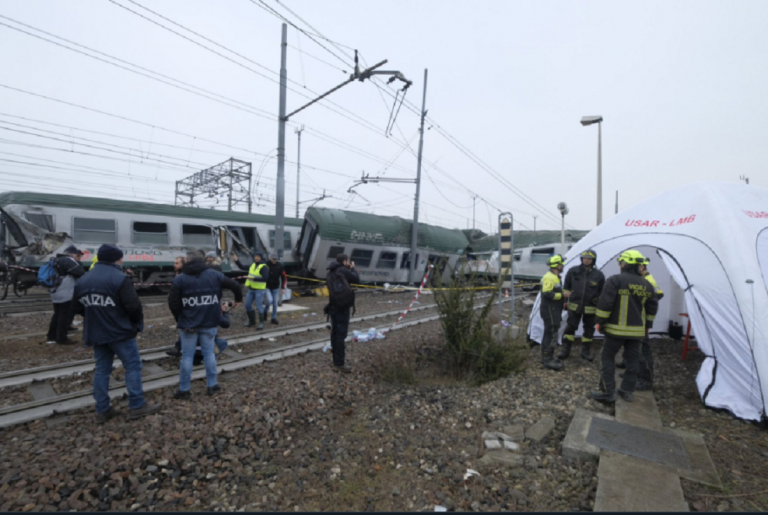 treno deragliato