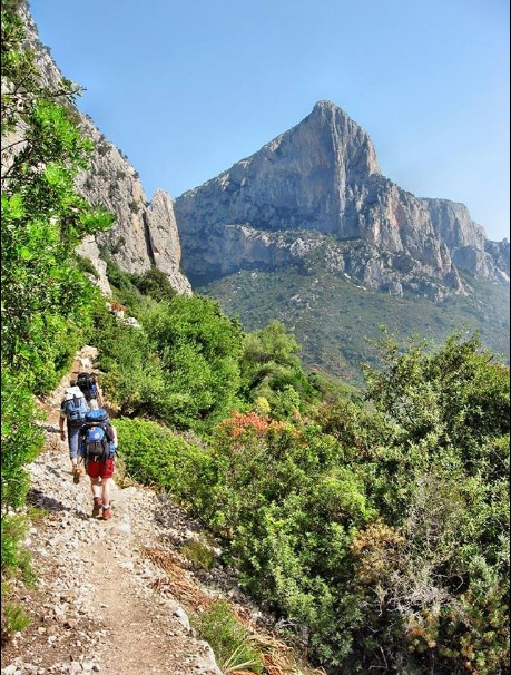 Trekking