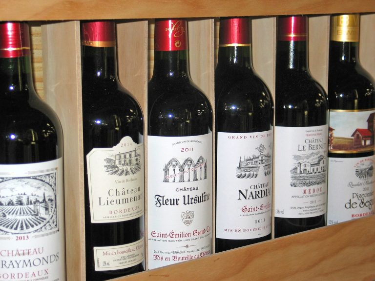 Cantinetta vino in legno e ad incasso: modelli migliori Cantinetta vino in legno e ad incasso: modelli migliori