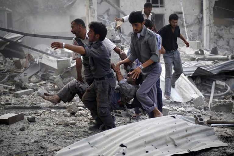 bombardamento in siria