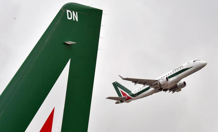 Alitalia, rischio biglietto Alitalia, rischio biglietto