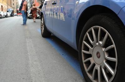 Macchina carabinieri