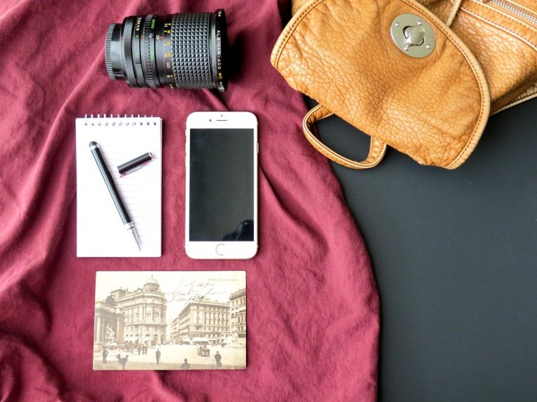 travel blogger