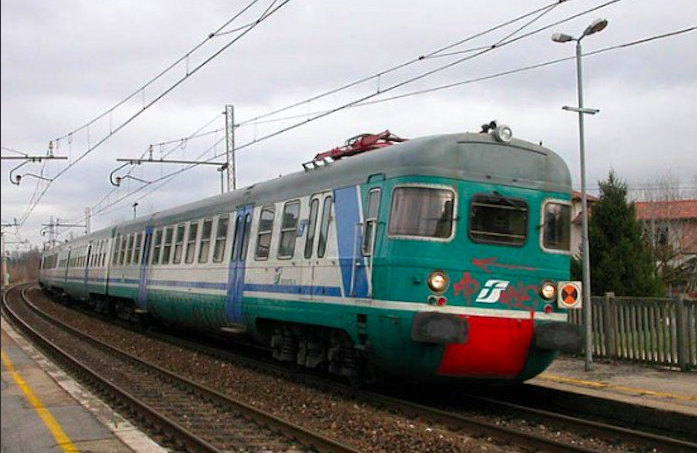 treno deraglia cuneo treno deraglia cuneo