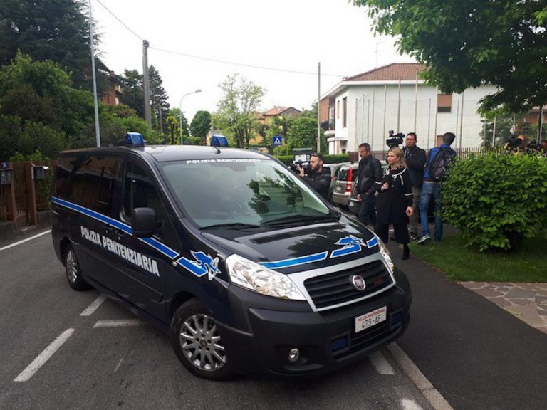 Massimo Bossetti partecipa ai funerali della madre Massimo Bossetti