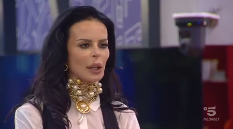 Nina Moric: Nina Moric:
