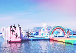 Unicorn Island parco galleggiante