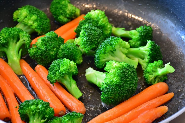 Cucina Vegana: consigli e ingredienti sfiziosi Cucina Vegana: consigli e ingredienti sfiziosi