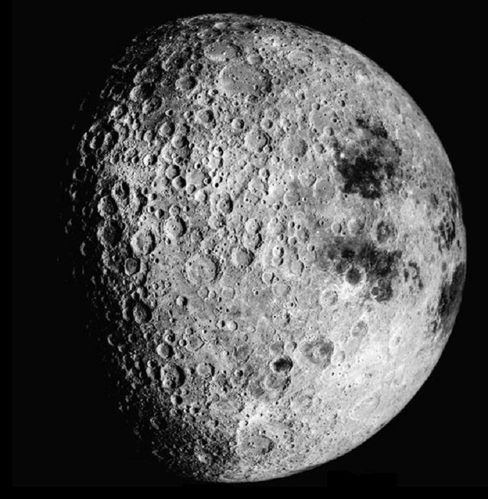luna lato nascosto luna lato nascosto