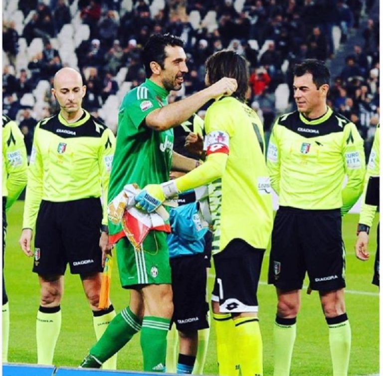 Abbraccio Perin Buffon
