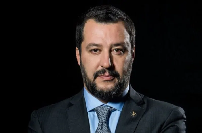 Matteo Salvini tweet sull'accoglienza