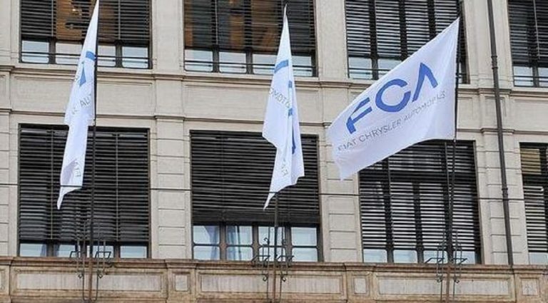 Marchionne, bandiera a mezz'asta in Fca per lutto 2 Marchionne, bandiera a mezz'asta in Fca per lutto 2