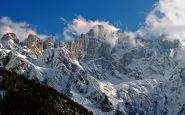 Monte Bianco, ritrovata una mano tra i ghiacci