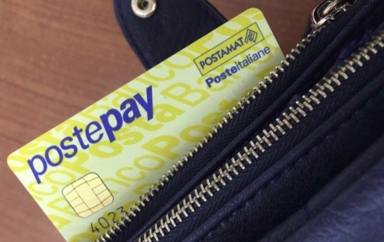 PostePay, nuova truffa su Facebook