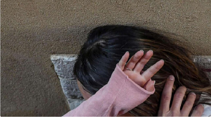 Violenza su una turista 17enne