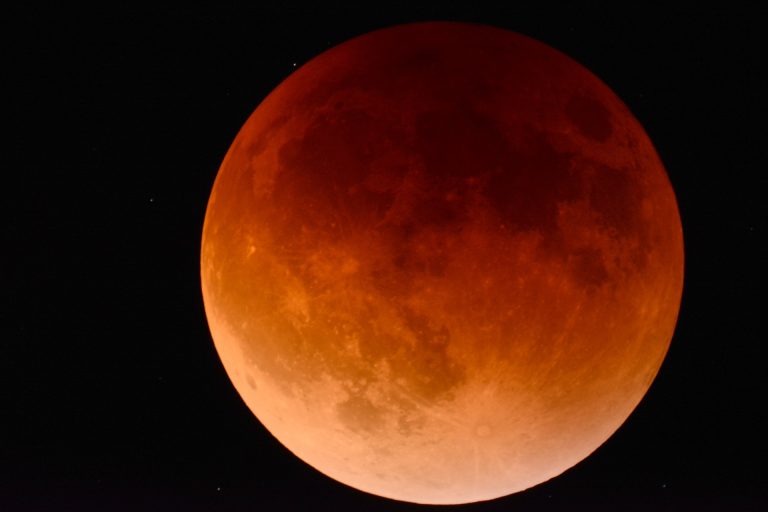 L'eclissi del secolo