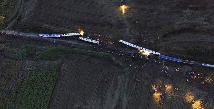 treno deragliato