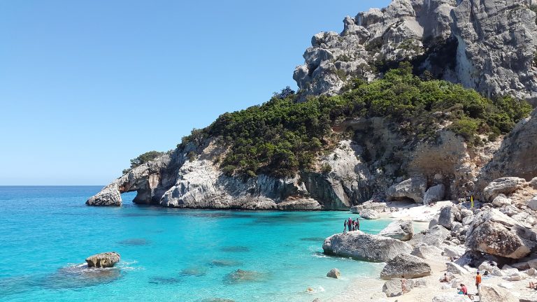 Vietato rubare la sabbia in Sardegna