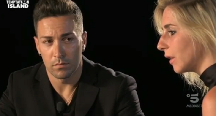 Temptation Island: Lara e la dolce dedica a Fabio Ferrara Temptation Island: Lara e la dolce dedica a Fabio Ferrara