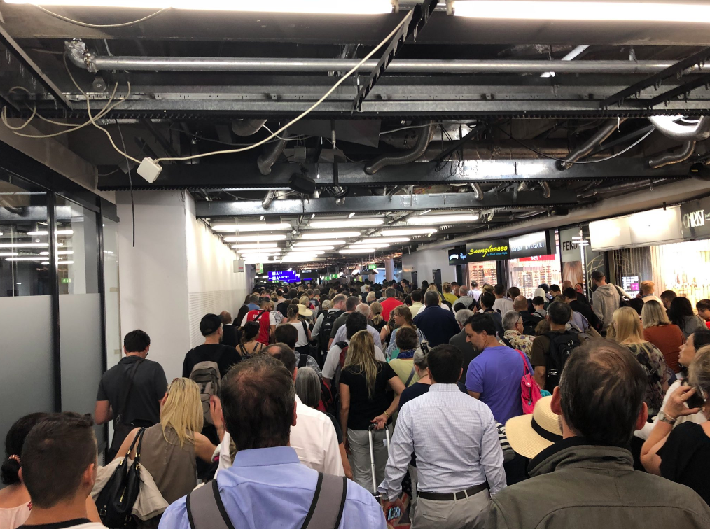 Terminal evacuato