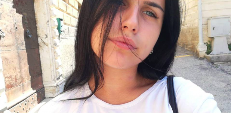 Ragazza torna a parlare dopo il terremoto Ragazza torna a parlare dopo il terremoto