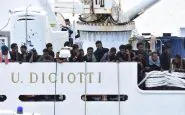 Diciotti: in rivolta, 42 migranti denunciano Salvini