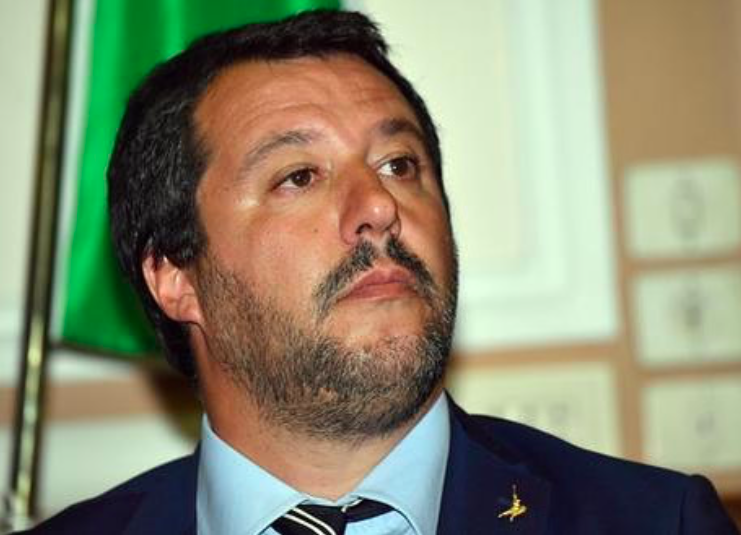 Salvini in diretta