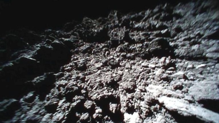 asteroide immagini