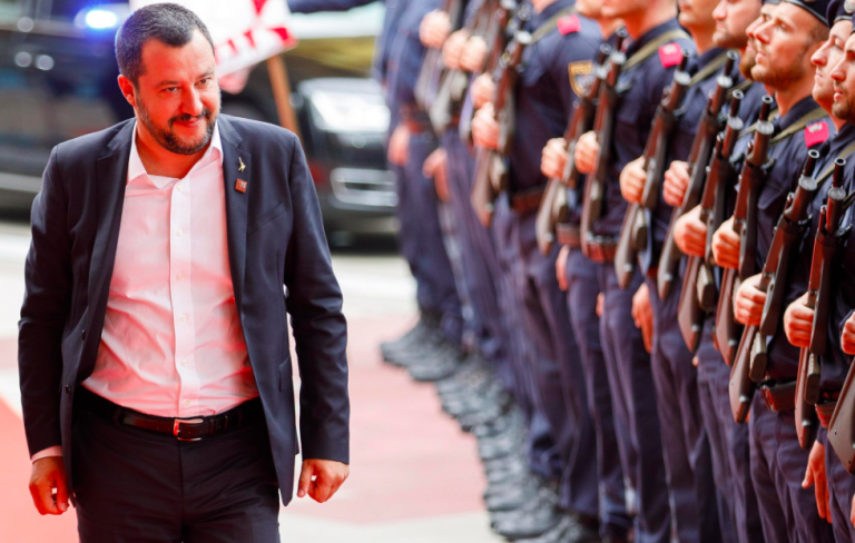 migranti come schiavi Salvini