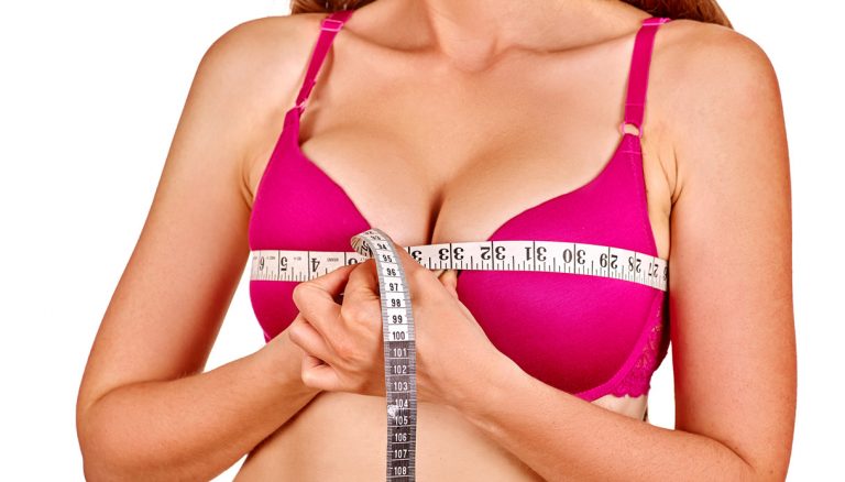 Come rassodare il seno naturalmente senza chirurgia.