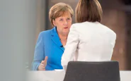 Germania, Angela Merkel lascia partito