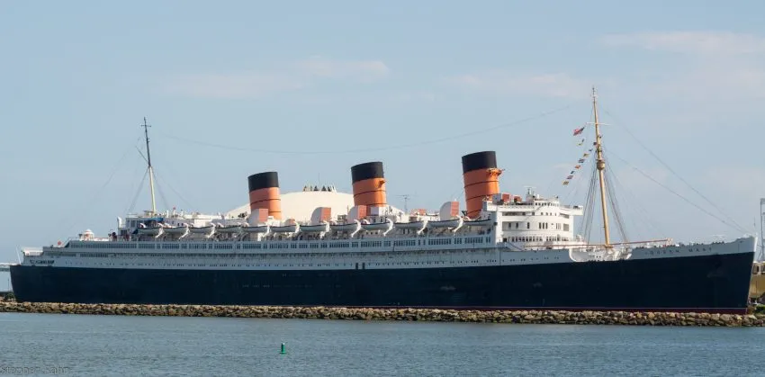 Queen Mary 2016 08 03 850x419