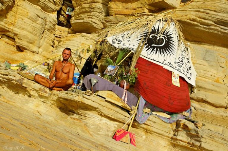 alex shiney cavernicolo ibiza