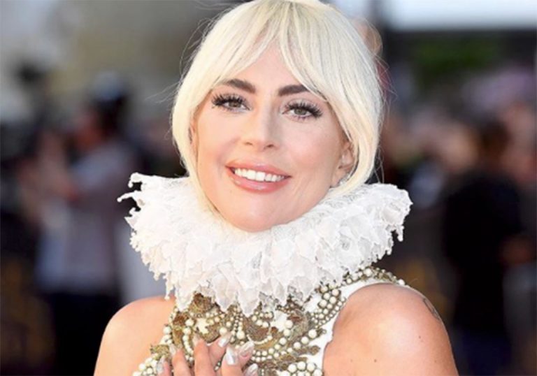 Lady Gaga sposa