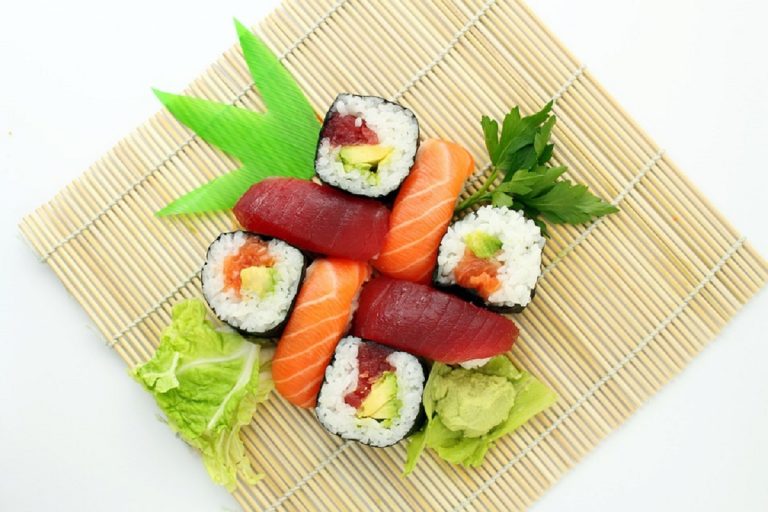 sushi 768x512