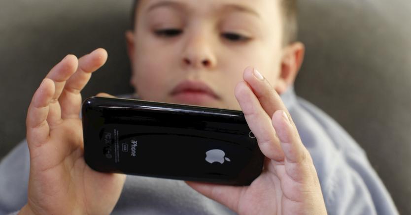 mamma figlio sesso iPhoneReddit porno fumetti